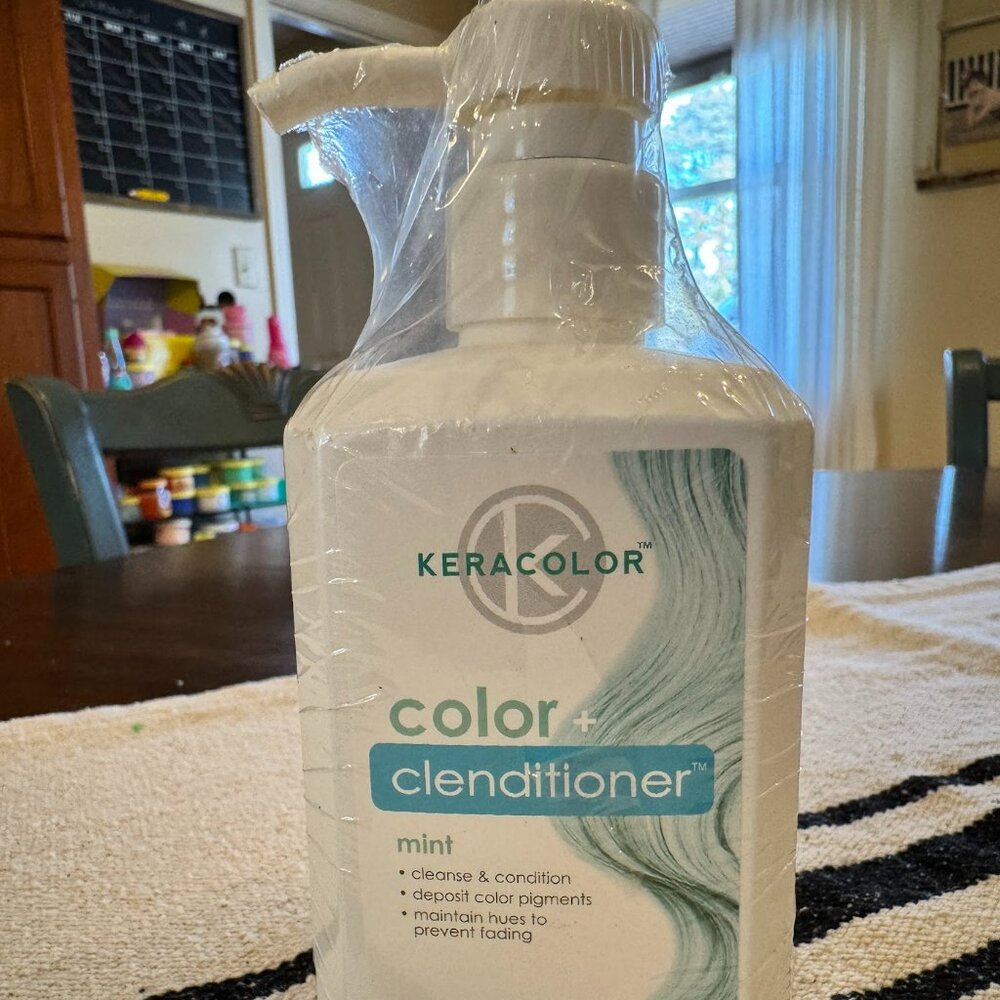 Keracolor Color Clenditioner Mint Conditioning Cleanser - 12 oz New SEALED